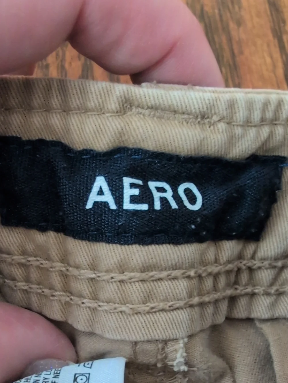 Men's Cargo Shorts in Dark Tan